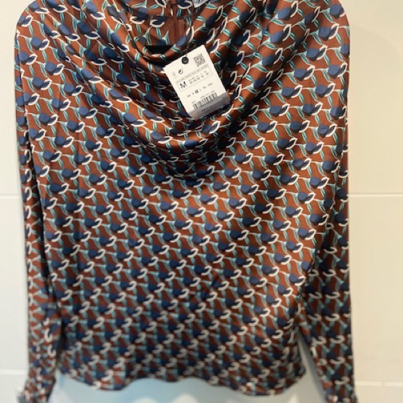 Zara Draped Printed Top with Back Top Zip - Picture 3 of 7